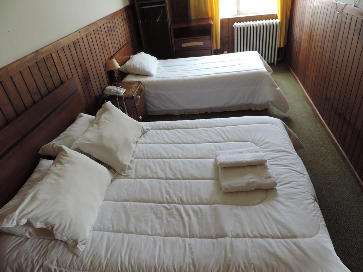 Hostal Oro Fueguino Punta Arenas Exterior foto