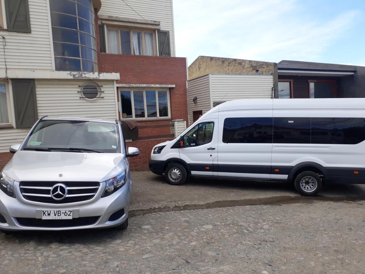 Hostal Oro Fueguino Punta Arenas Exterior foto
